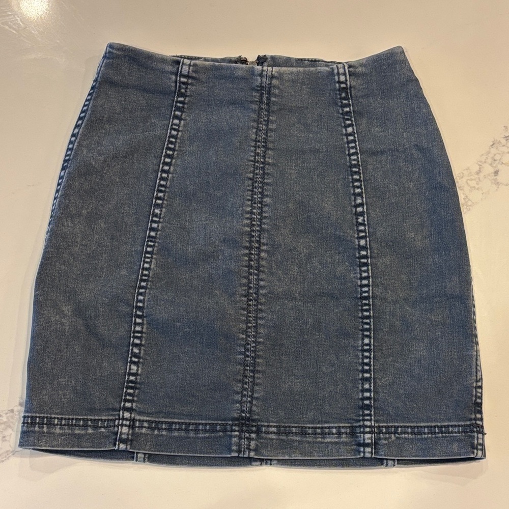 Free People Denim Mini Skirt Size 0 High Rise Panel Seam Blue Jean Skirt